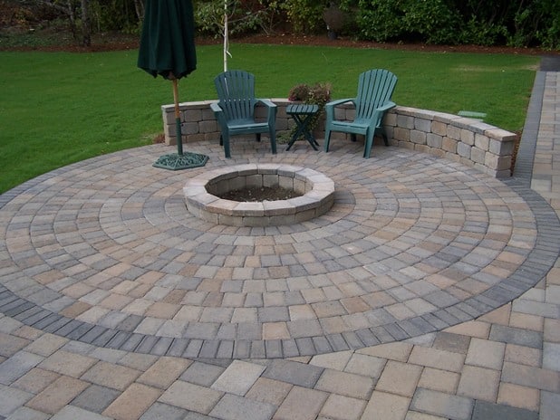 Web Rotundo Jamestown Firepit Sandstone Western Interlock