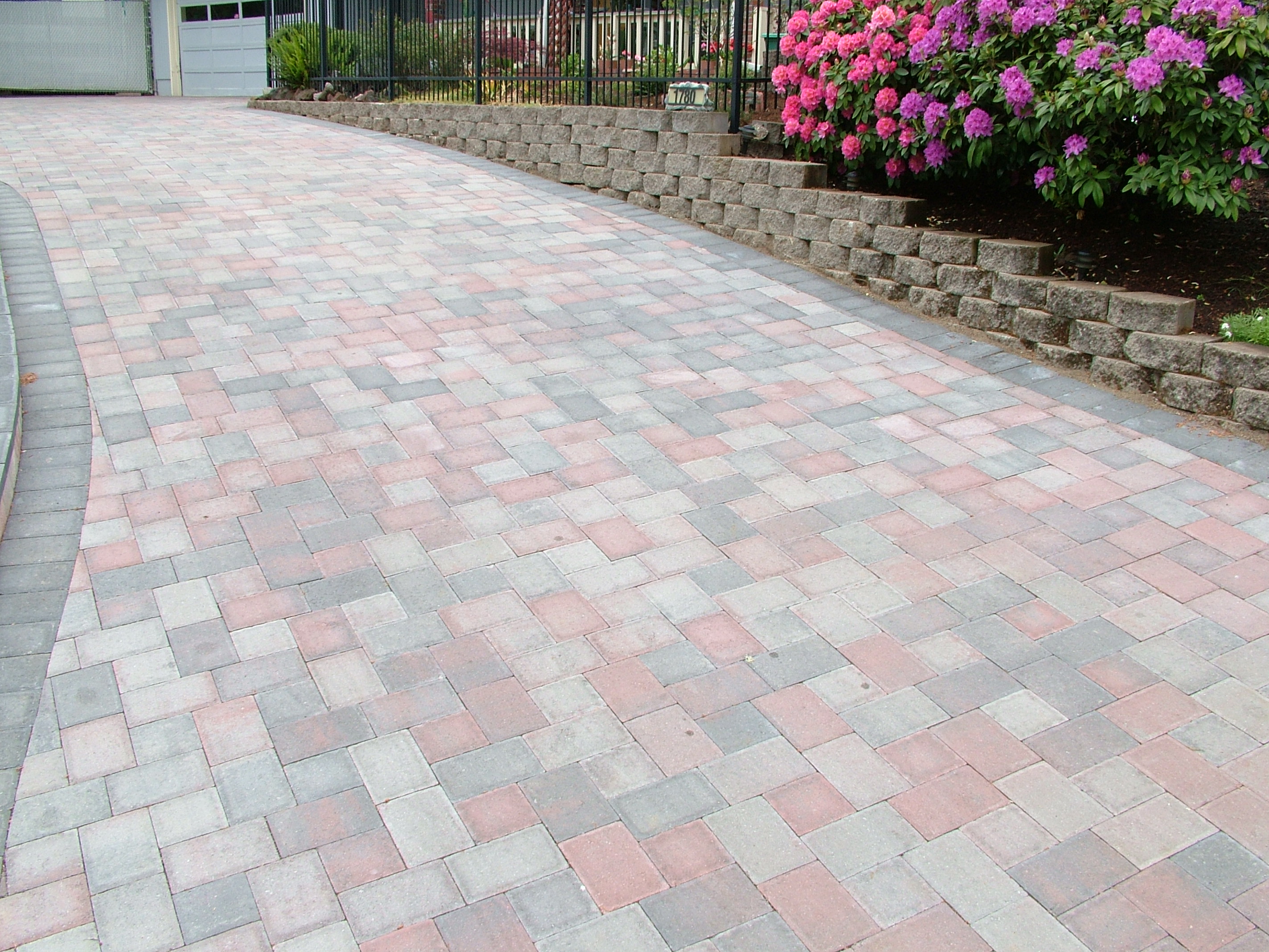 Cobble Plaza Stone Pavers NW