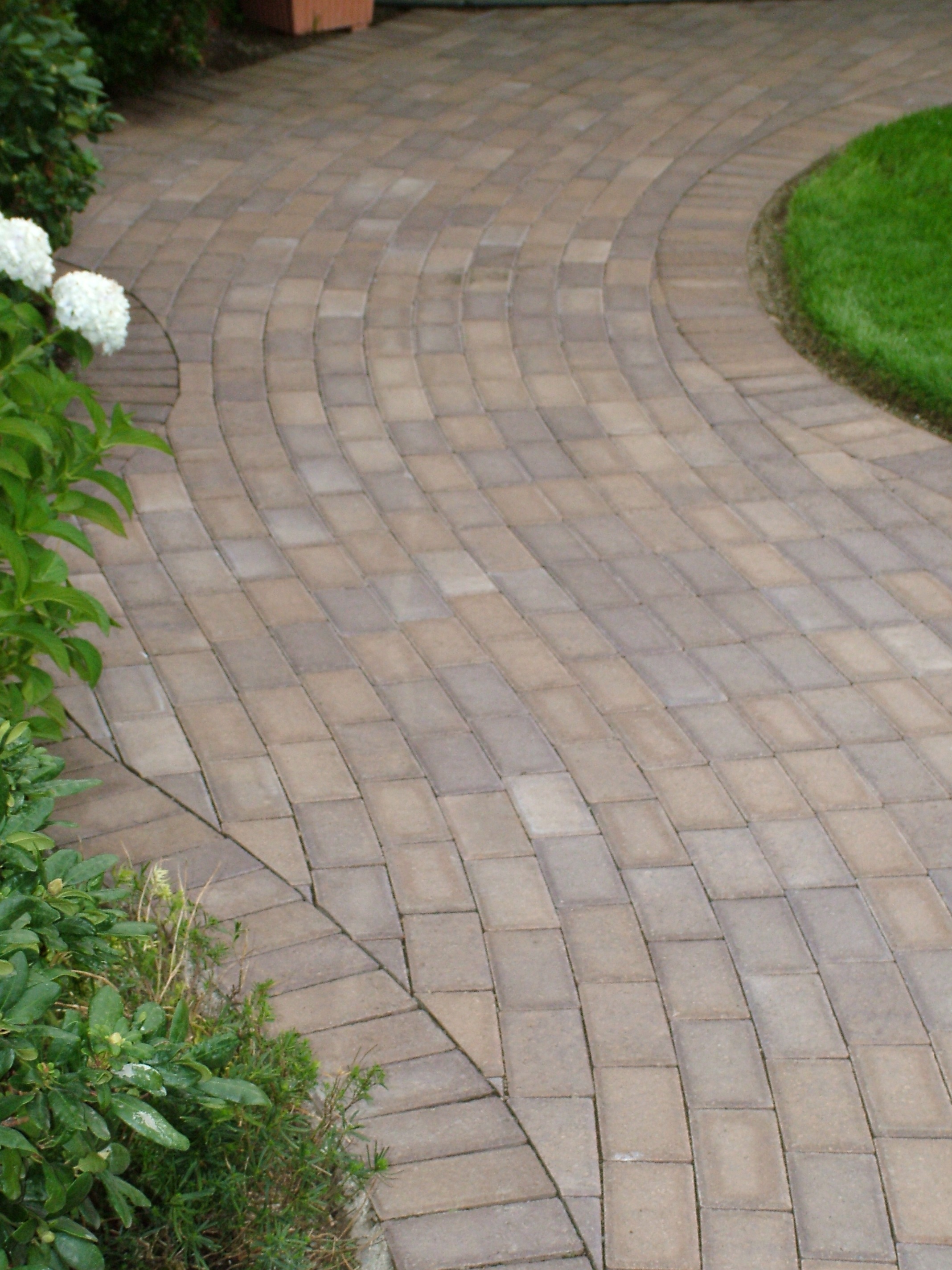 Holland Stones Pavers