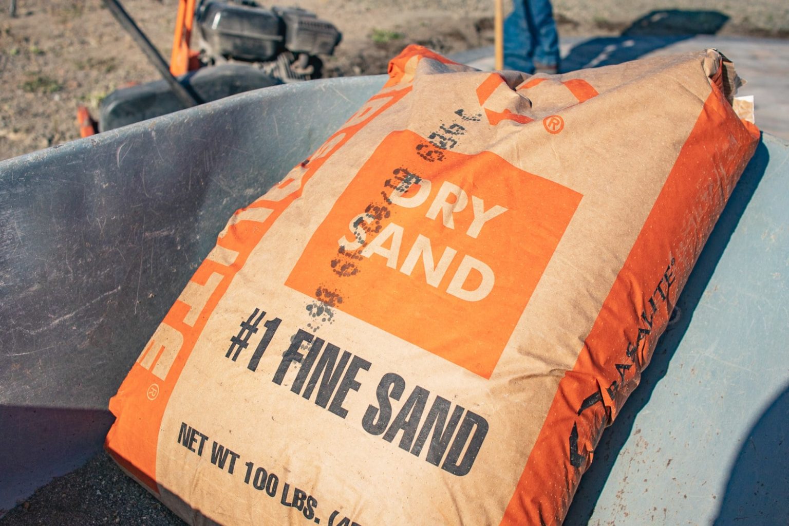 Fine Dry Sweeping Sand vs Polymeric Sand What's Better for