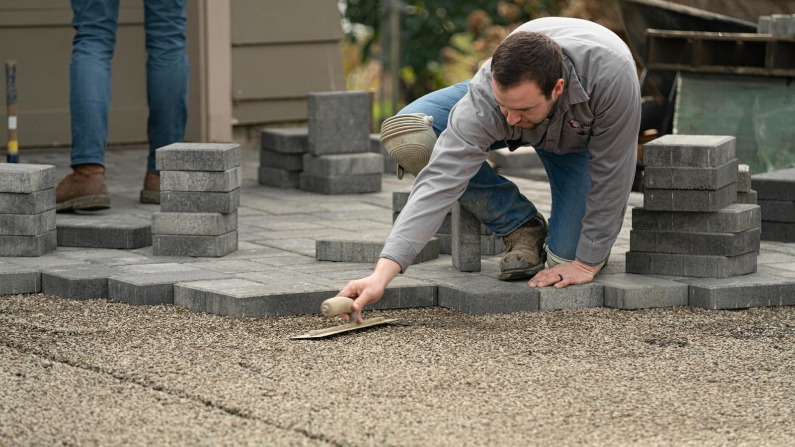 What Kind of Base Should You Use for Patio Pavers Installation?