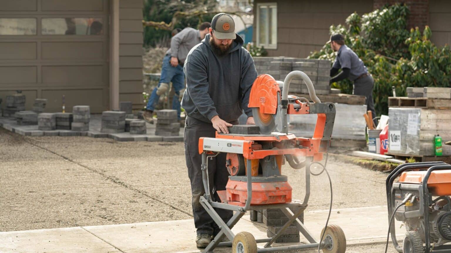 How to Lay Concrete Interlocking Paving Stones Over a Permeable Base ...
