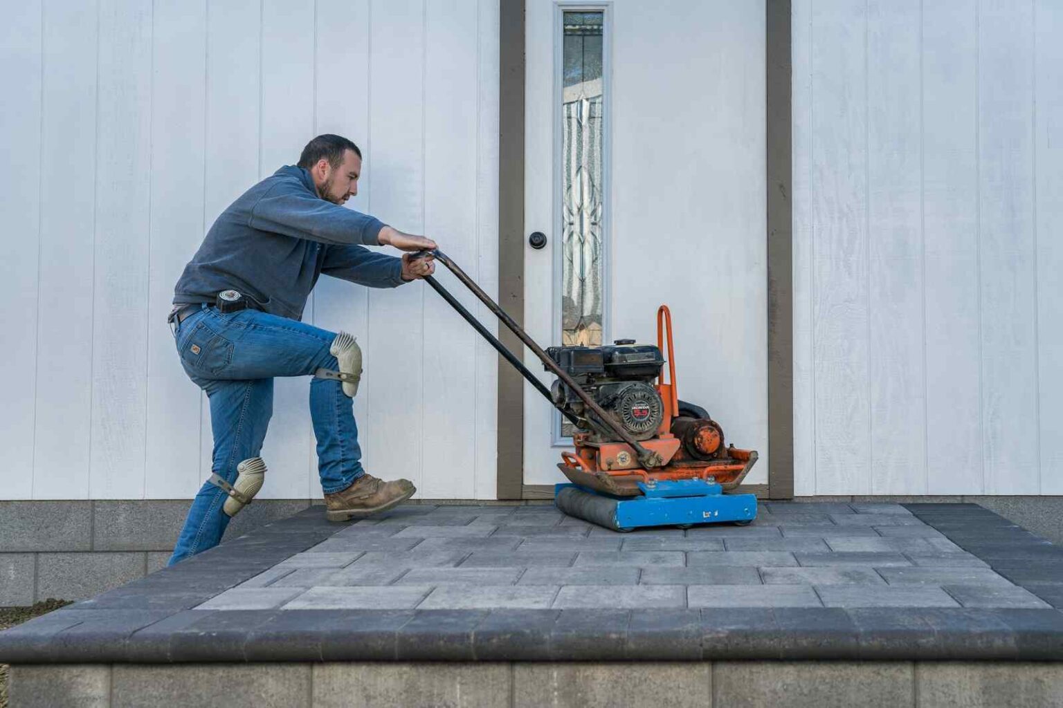 Compaction Padestal Methods of Paver Compaction | DIY