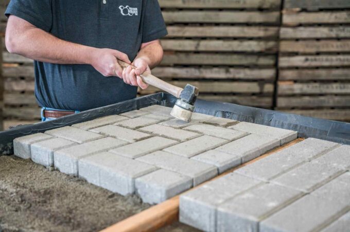 Compaction Padestal Methods of Paver Compaction | DIY