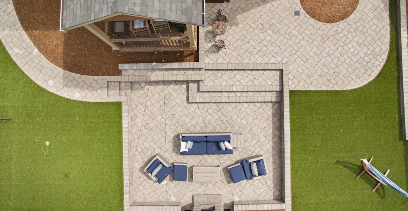 Install Paver Edging Before or After Laying Pavers