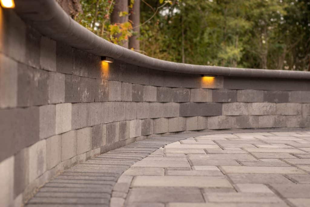 how to cut retaining wall blocks